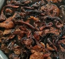 Stir-fried Pork with Hazelnut Mushrooms