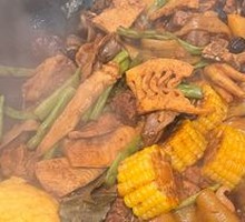 Stewed Pork Ribs and Chicken Pot