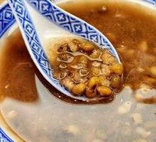 Lily and Mung Bean Soup