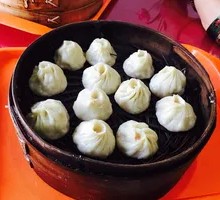 Handmade Fresh Pork Steamed Buns