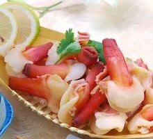 Honeysuckle Scallop Sashimi