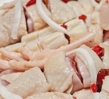 Gu Tian Bamboo Pith Chicken with Coconut