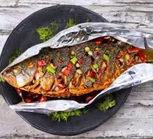 Aluminum-Paper Crucian Carp