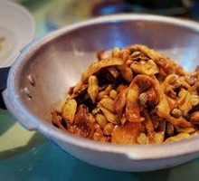Pressure-Cooked Golden Beans