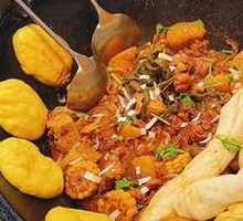 Northeast Stewed Goose in Iron Pot