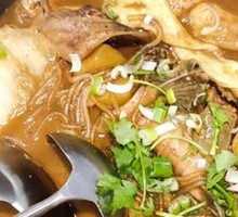Stewed Jiangtu in Iron Pot