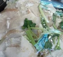 Sour Cabbage with Pork in Clay Pot