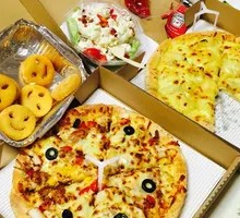 Durian Fruit Medley Pizza