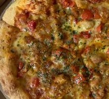Classic Italian Meat Sauce Pizza