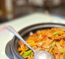 Spicy Sichuan-style smoked bamboo shoots with cured pork