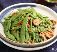 Lentil and Shredded Pork Stir-fry