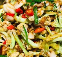 Spicy Stir-Fried Organic Cauliflower