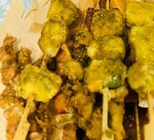 Fried Chicken with Chili Pepper Skewers