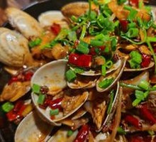 Spicy Stir-Fried Clams
