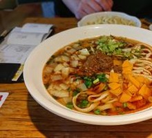 Qishan Sautéed Pork Noodles