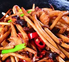 Spicy Tea Tree Mushroom Hot Pot