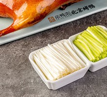 Bamboo Shoots with Green Onion Strips