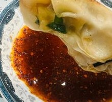 Full-flavor Dumpling Skillet