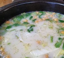 Crossing-the-bridge Rice Noodles