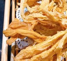 Fried Tofu Skin with Greens, Large Portion