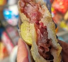 White Bean Paste Rose-filled Fried Cake