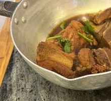 Braised Bone with Old Soup Sauce