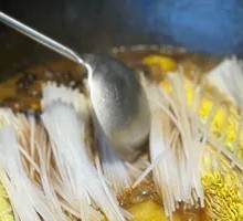 Pickled Cabbage and Wide Vermicelli