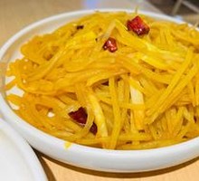 Stir-Fried Potato Strips