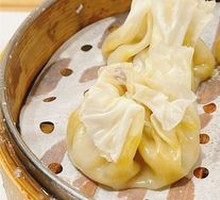 Mutton and Scallion Dumplings