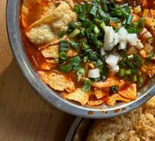 Fried Egg Snail Noodles