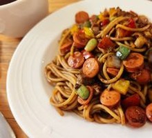 Black Pepper Beef Bone Sauce Pasta