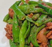 Hunan-style Pork with Chili