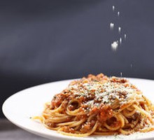 Rich Beef Sauce Pasta