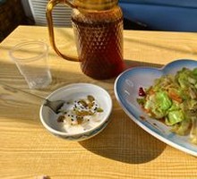 Nang Stir-Fried Cabbage