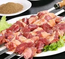 Fresh Grilled Lamb Skewers