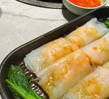 Fresh Shrimp Rice Noodle Rolls