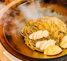 Stewed Goose in Iron Pot