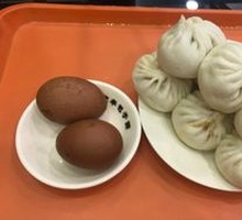 Pork and Sauerkraut Dumplings