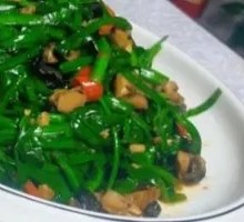 Leek and Snail Stir-fry