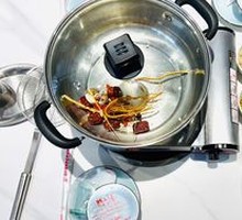 Stone斛 Five-Fingered桃 Soup