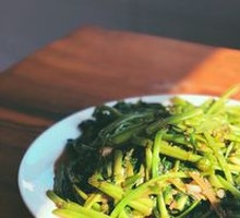 Fermented Tofu with Water Spinach