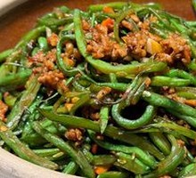Braised Tofu Noodles in Clay Pot