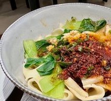 Abalone Oil-Poured Noodles