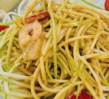 Fresh Shrimp in Loofah Noodles