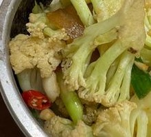 Stone Pot Cauliflower