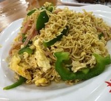 Stir-Fried Instant Noodles