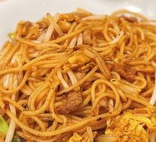 Beef and Egg Fried Rice Noodles