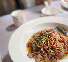 Tea Oil Stir-fried Yellow Beef