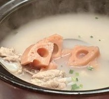 Honghu Lotus Root and Pork Rib Soup