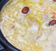 Signature Pig's Trotter and Chicken Hot Pot